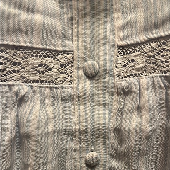 New White Lace Trim Striped Dress - Picture 8 of 16